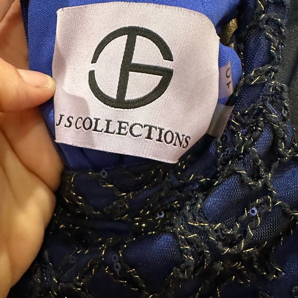 JS Collection - Picture 4 of 4